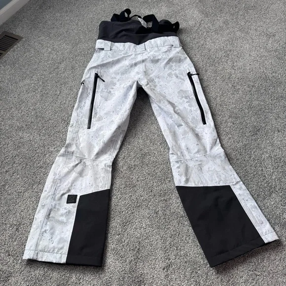 Helly Hansen Men’s Sogn Bib Shell pants - gray fog camo - men’s medium - BNWT - Picture 6 of 6